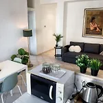 Sestio House * Rome
